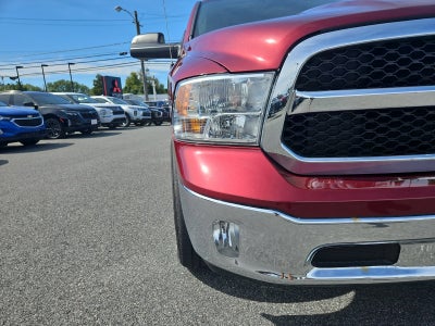 2024 RAM 1500 Classic Tradesman Crew Cab 4x4 5'7' Box