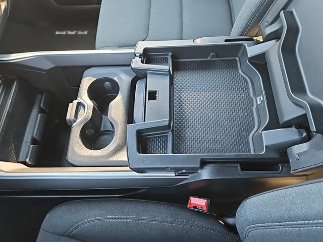 2022 RAM 1500 Big Horn Crew Cab 4x2 5'7' Box