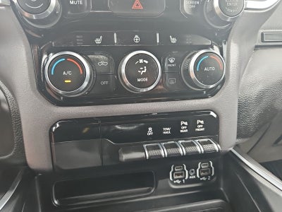 2022 RAM 1500 Big Horn Crew Cab 4x4 5'7' Box