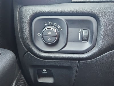 2024 RAM 1500 Big Horn Crew Cab 4x4 5'7' Box