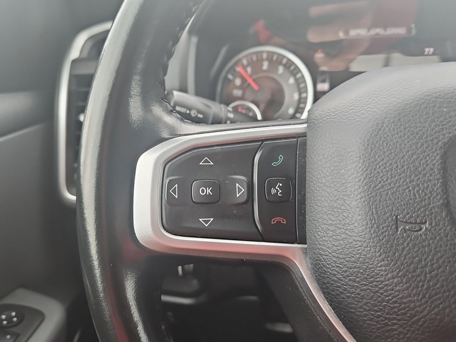 2022 RAM 1500 Big Horn Crew Cab 4x4 5'7' Box