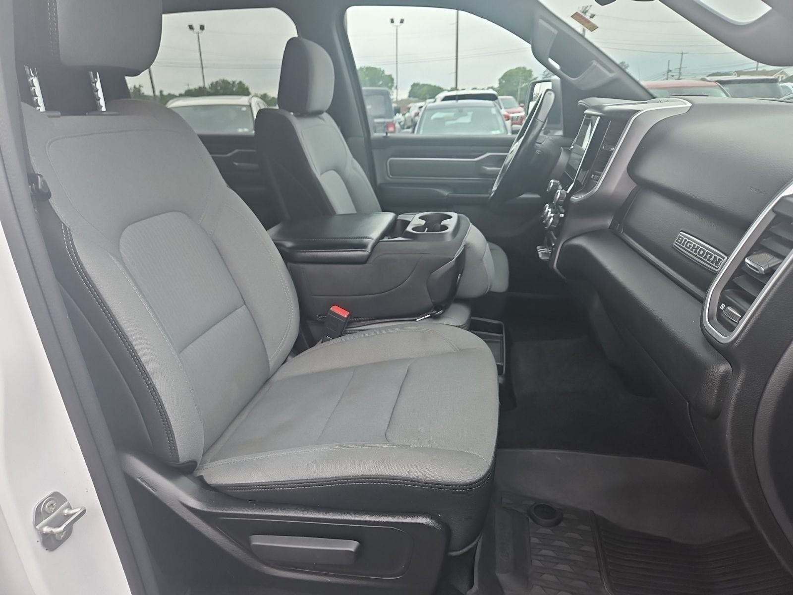 2022 RAM 1500 Big Horn Crew Cab 4x4 5'7' Box