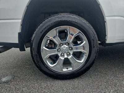2022 RAM 1500 Big Horn Crew Cab 4x4 5'7' Box