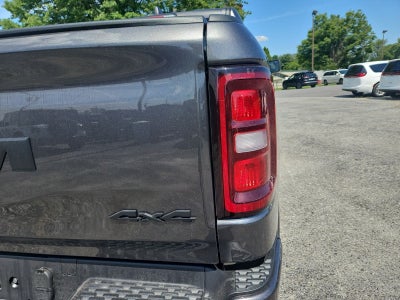 2026 RAM 1500 RAM 1500 EXPRESS CREW CAB 4X4 5'7' BOX