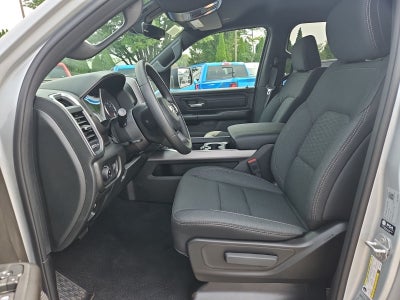 2026 RAM 1500 RAM 1500 EXPRESS CREW CAB 4X4 5'7' BOX