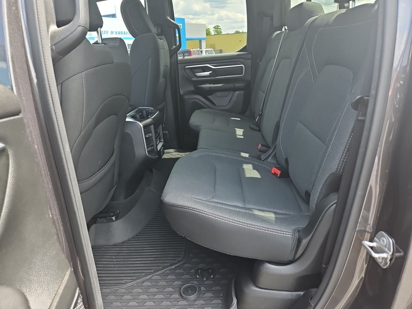 2022 RAM 1500 Big Horn Quad Cab 4x4 6'4' Box