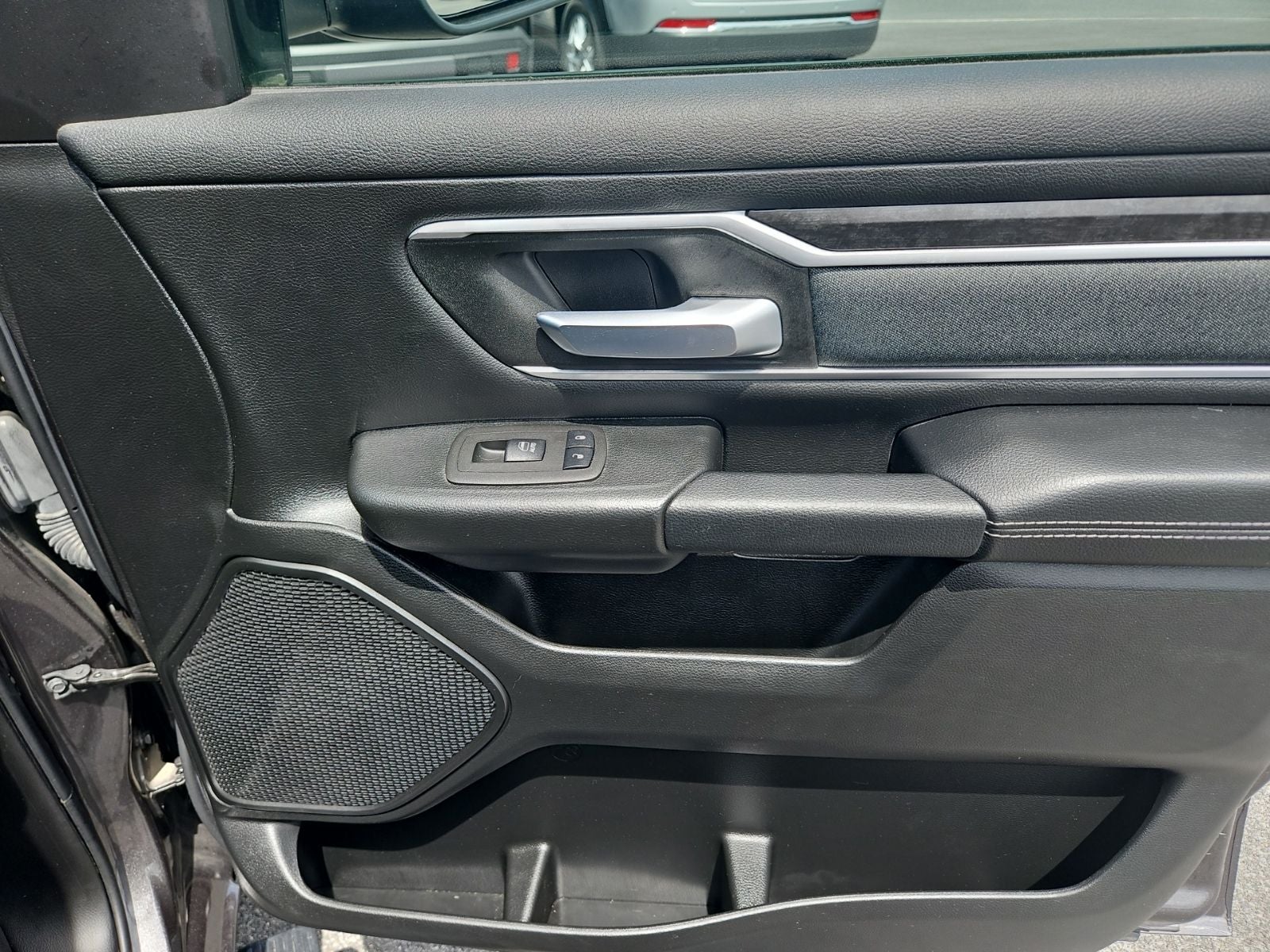 2022 RAM 1500 Big Horn Quad Cab 4x4 6'4' Box