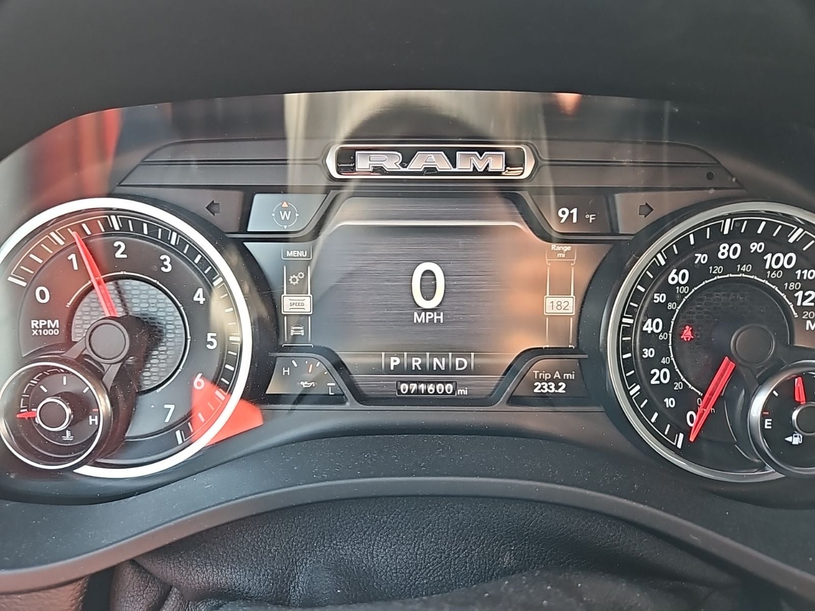 2021 RAM 1500 Big Horn Crew Cab 4x4 5'7' Box