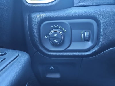 2023 RAM 1500 Big Horn Crew Cab 4x4 5'7' Box