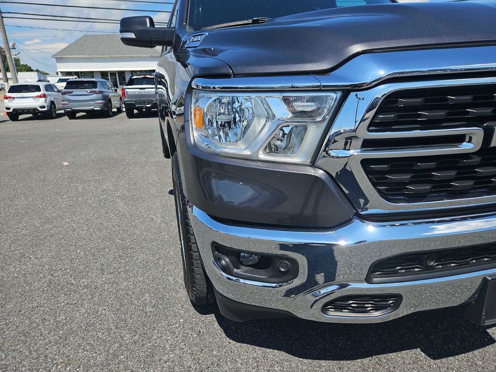 2022 RAM 1500 Big Horn Crew Cab 4x4 5'7' Box
