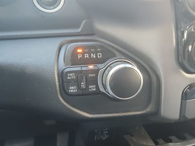 2020 RAM 1500 Big Horn Crew Cab 4x4 5'7' Box