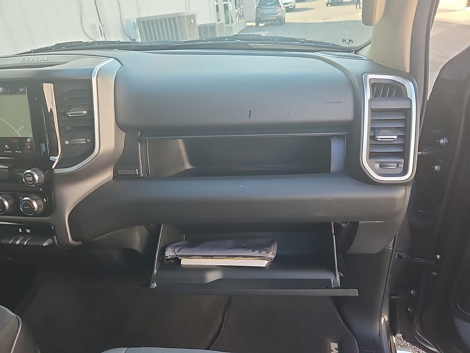 2020 RAM 1500 Big Horn Crew Cab 4x4 5'7' Box