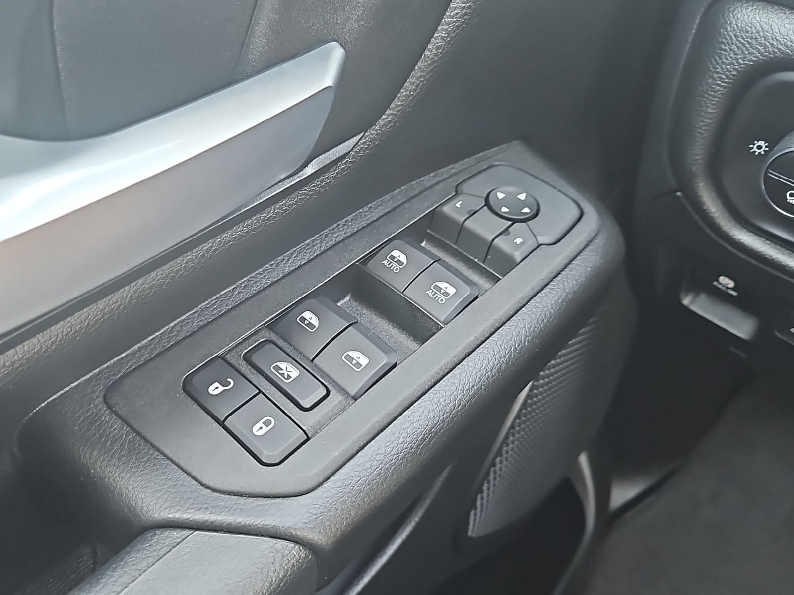 2026 RAM 1500 Warlock Crew Cab 4x4 5'7' Box