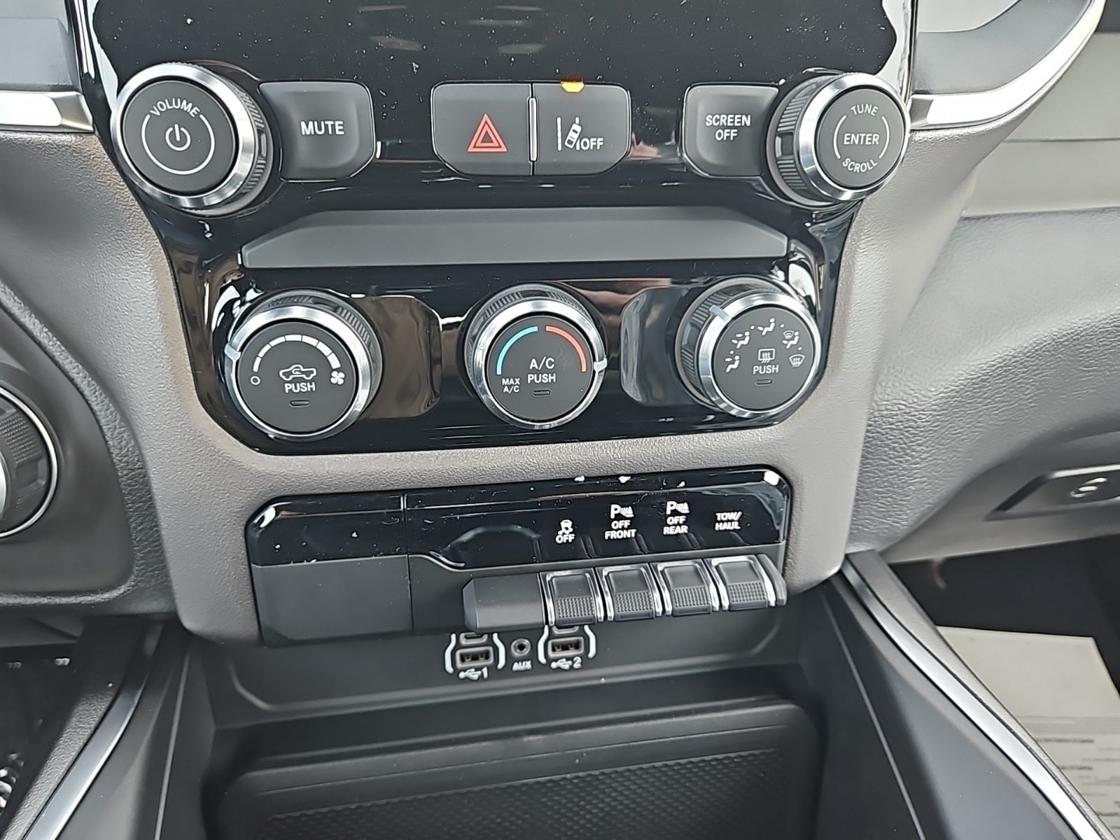 2026 RAM 1500 Express