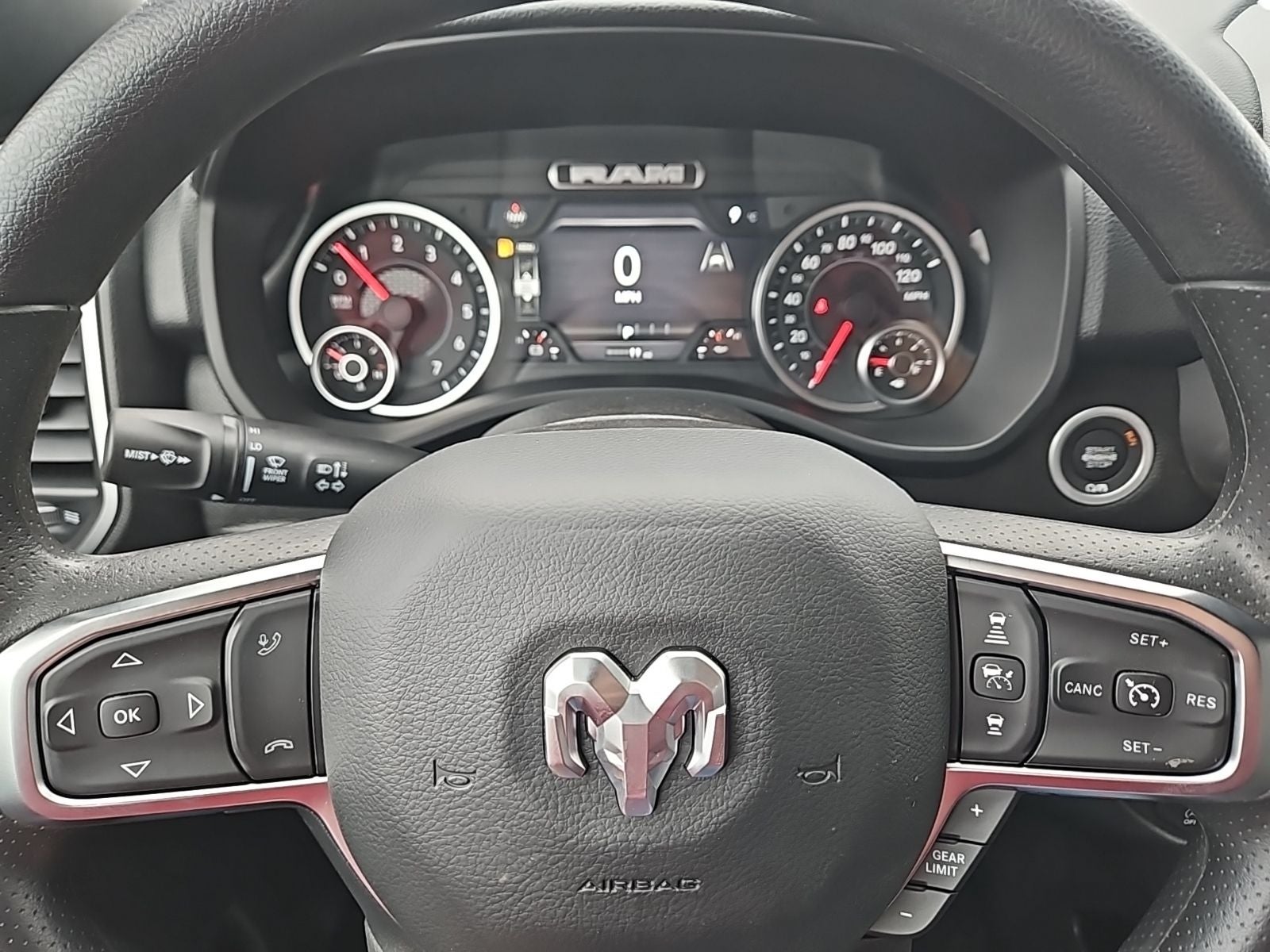 2026 RAM Ram 1500 RAM 1500 EXPRESS CREW CAB 4X4 5'7' BOX