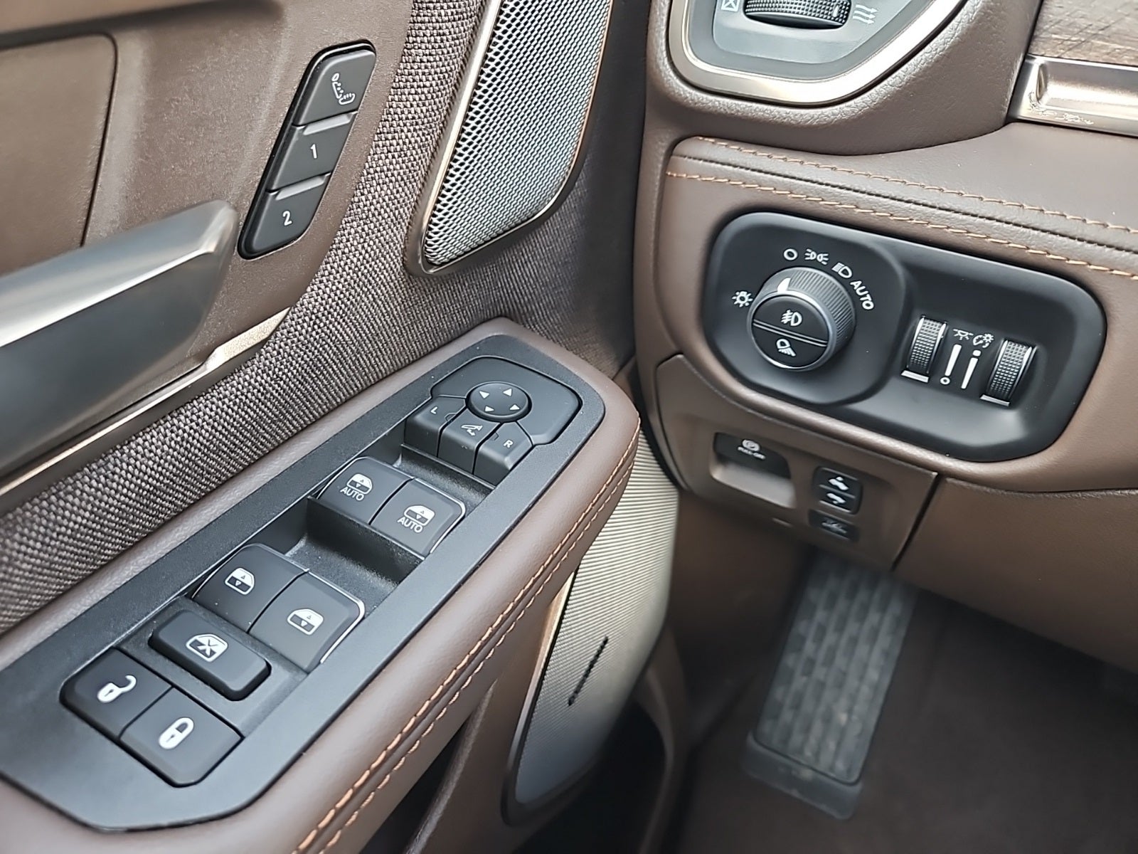 2026 RAM Ram 1500 RAM 1500 LIMITED LONGHORN CREW CAB 4X4 5'7' BOX