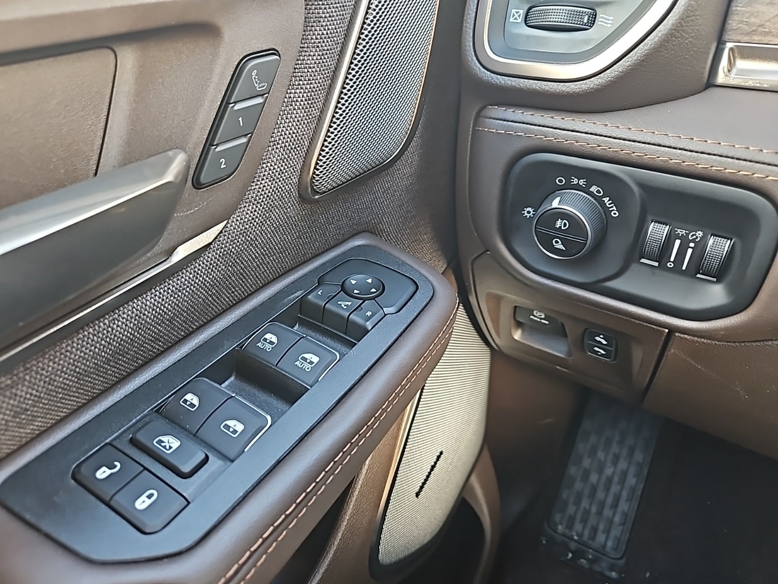 2026 RAM Ram 1500 RAM 1500 LIMITED LONGHORN CREW CAB 4X4 5'7' BOX