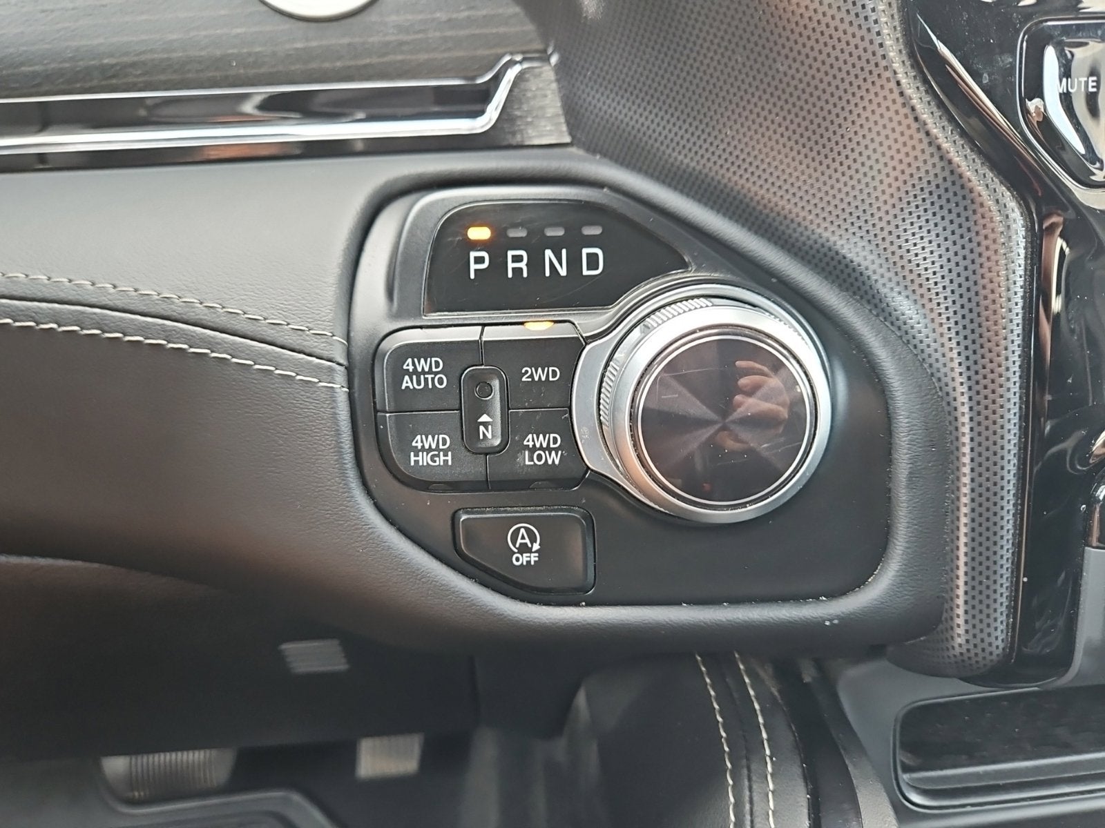 2022 RAM 1500 Limited Crew Cab 4x4 5'7' Box