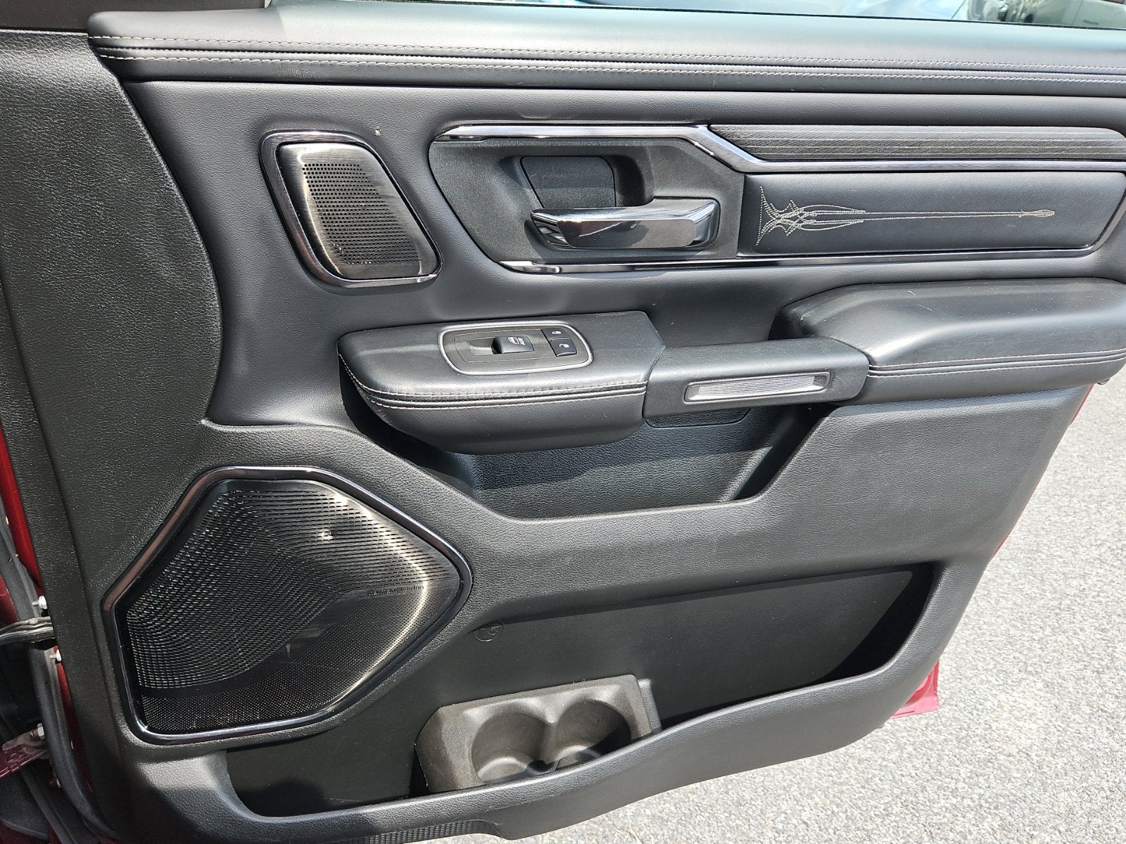 2022 RAM 1500 Limited Crew Cab 4x4 5'7' Box