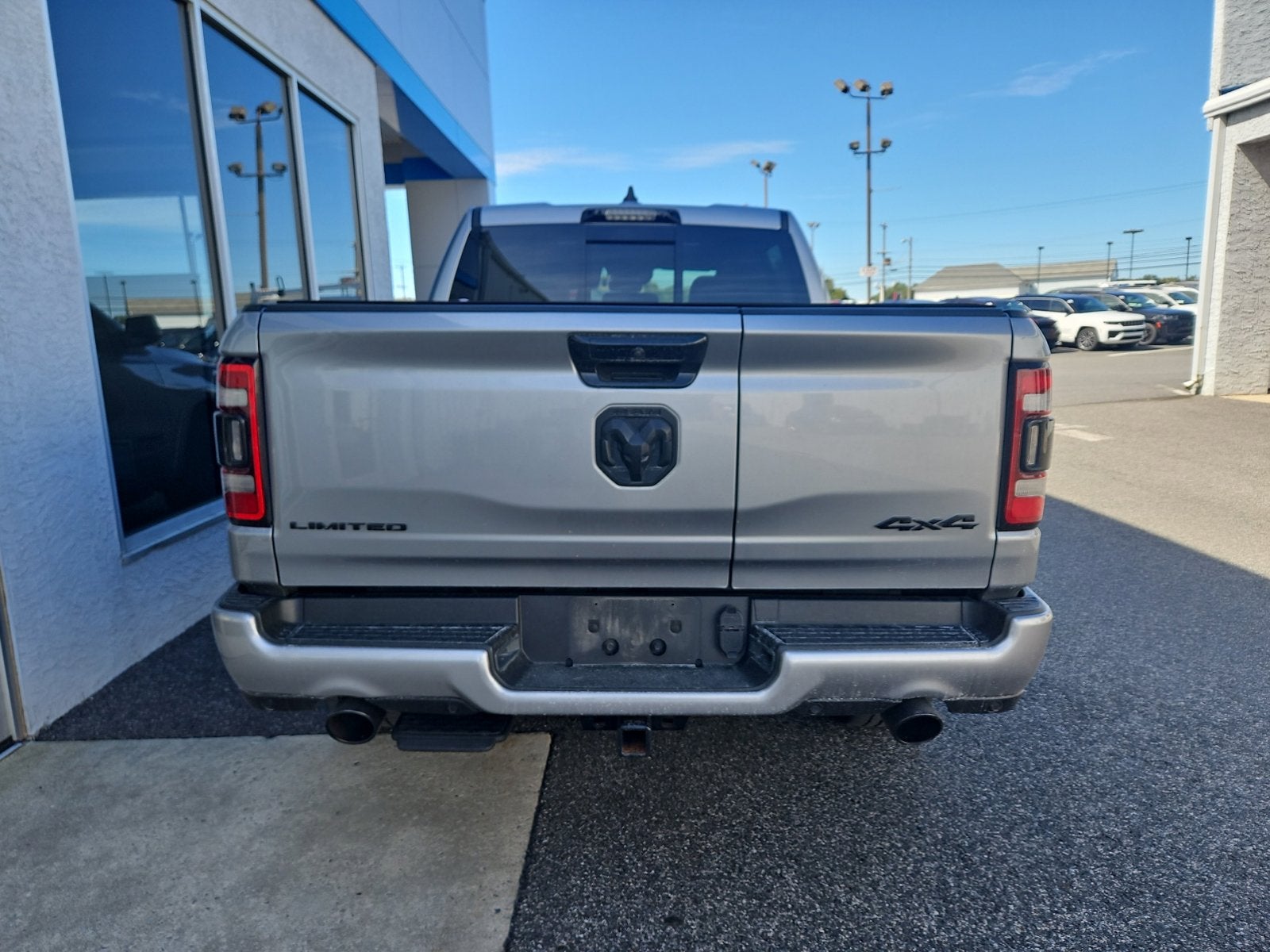 2024 RAM 1500 Limited Crew Cab 4x4 5'7' Box