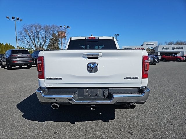 2021 RAM 1500 Laramie Crew Cab 4x4 5'7' Box