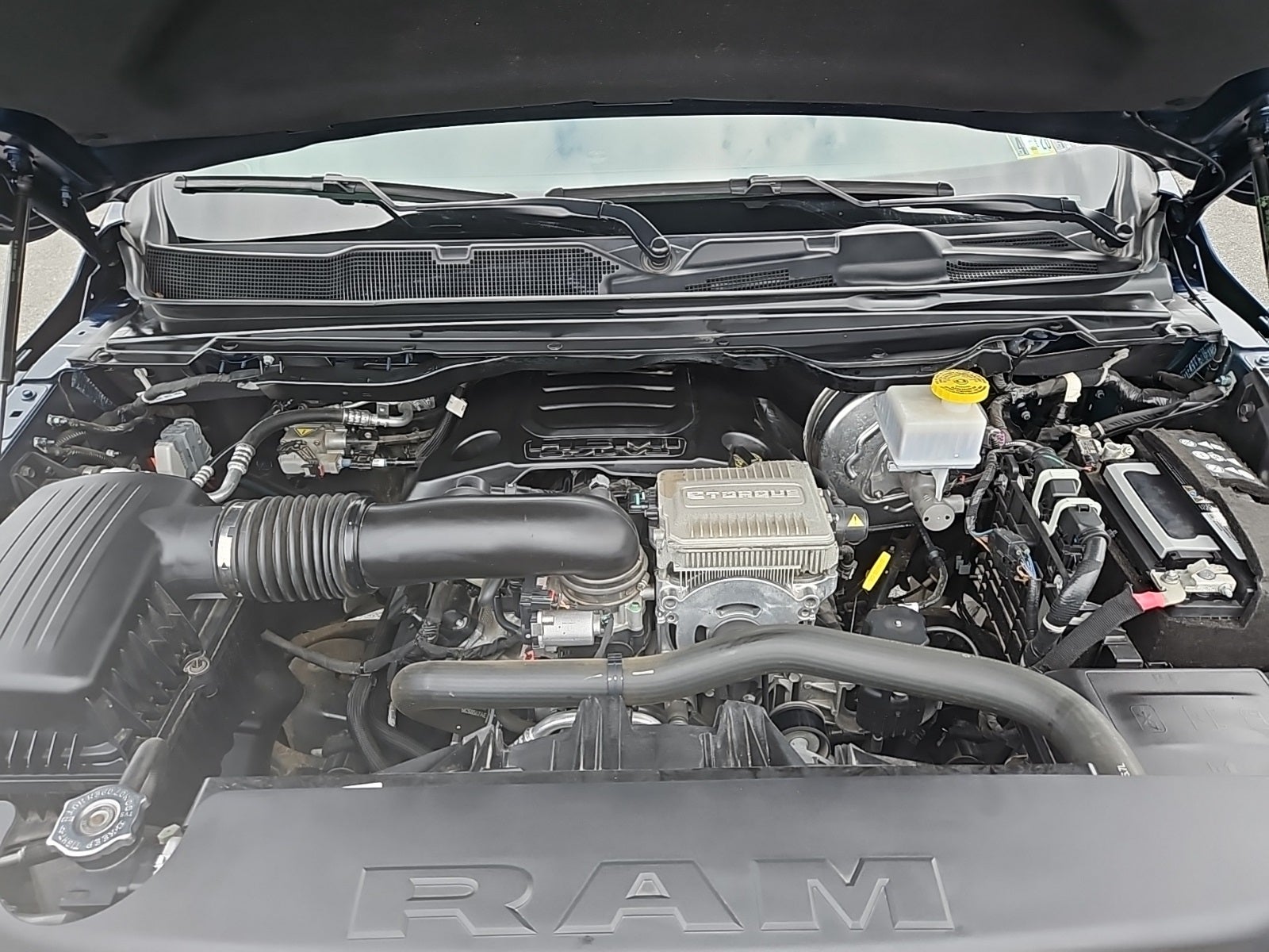 2024 RAM 1500 Big Horn Crew Cab 4x4 6'4' Box