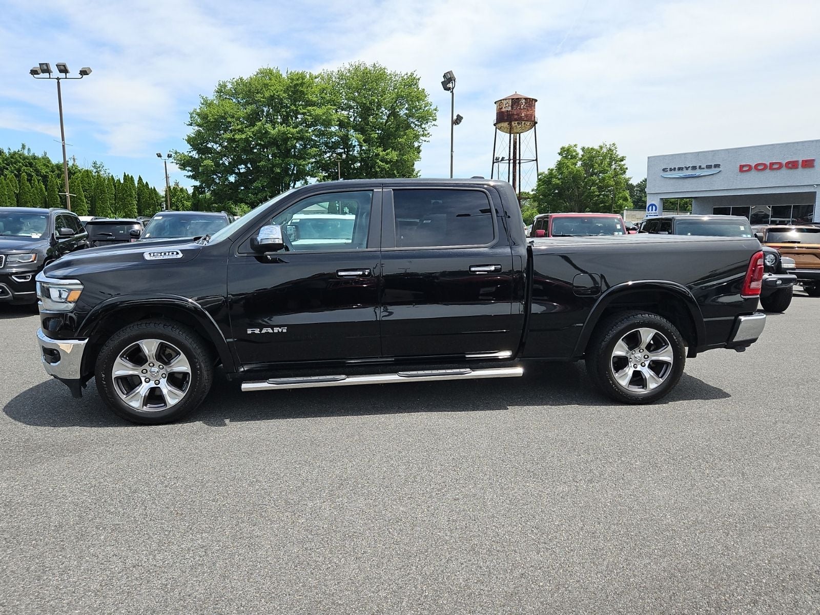 2022 RAM 1500 Laramie Crew Cab 4x4 6'4' Box