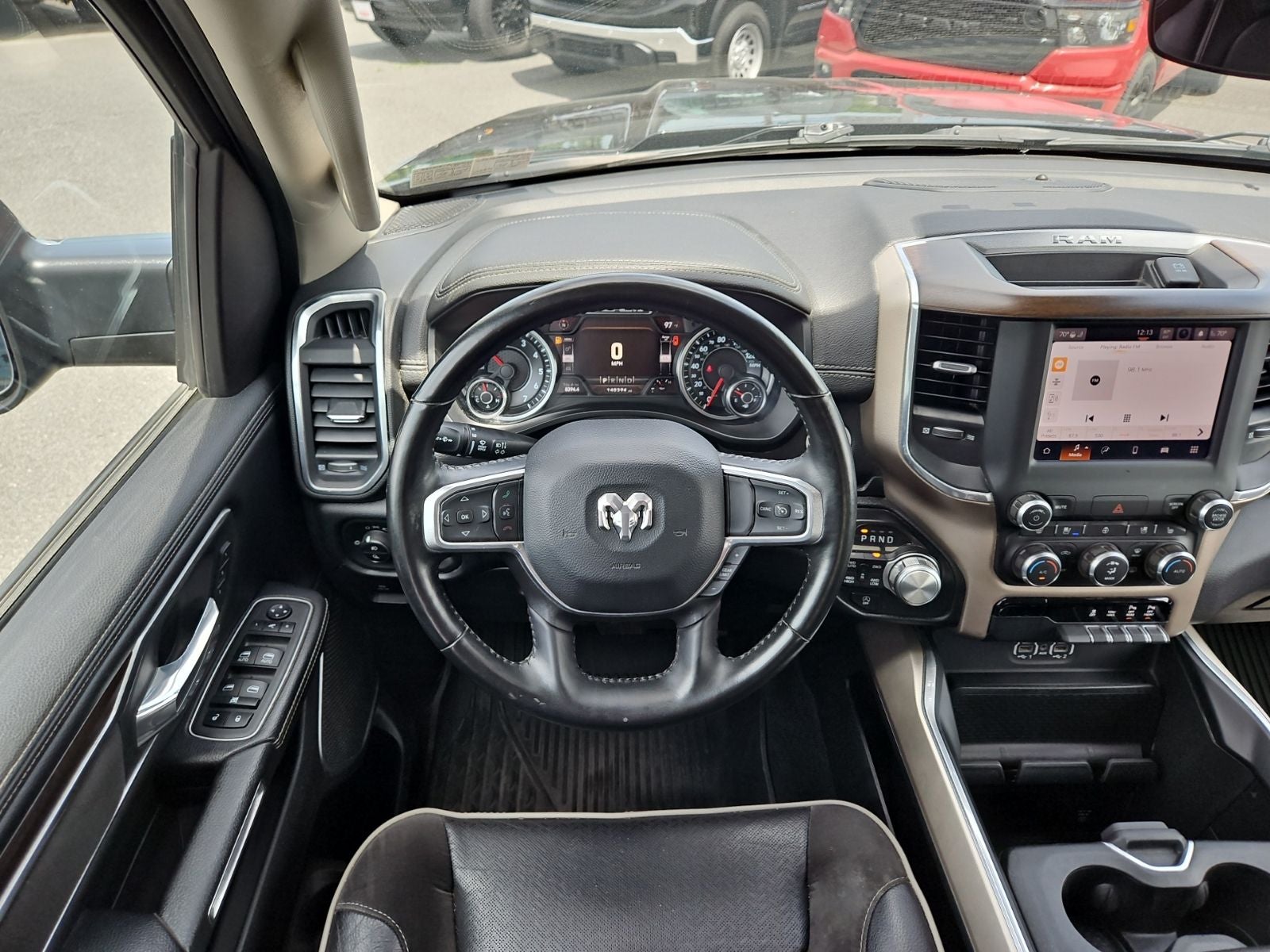 2022 RAM 1500 Laramie Crew Cab 4x4 6'4' Box
