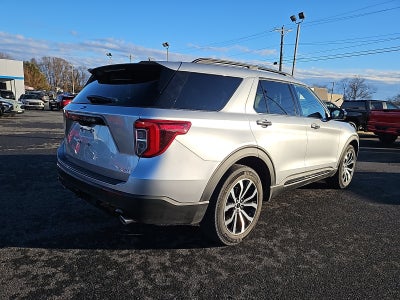 2022 Ford Explorer ST-Line