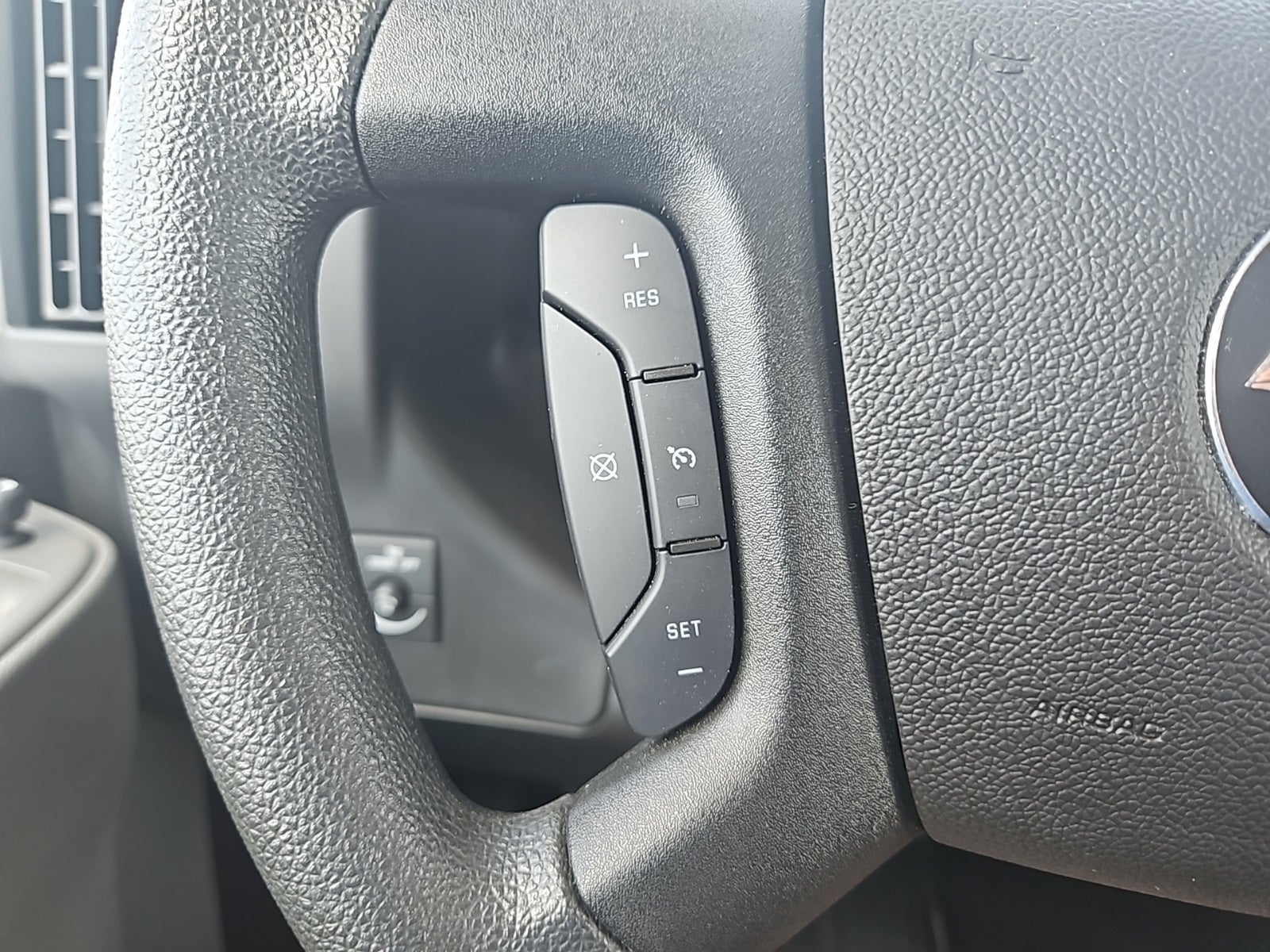 2024 Chevrolet Express Passenger RWD 3500 Extended Wheelbase LT