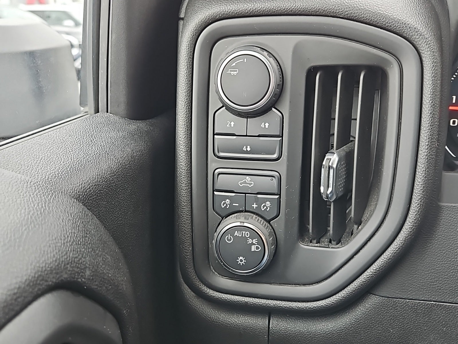 2023 Chevrolet Silverado 3500HD 4WD Double Cab Long Bed WT