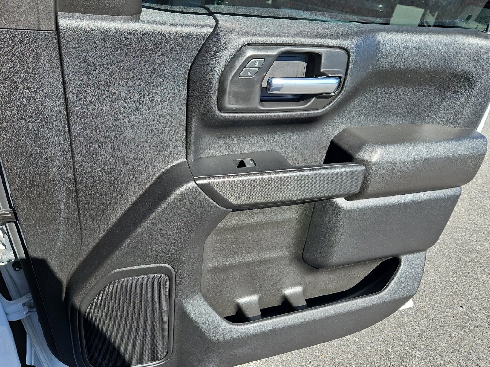 2024 Chevrolet Silverado 1500 4WD Crew Cab Short Bed Custom