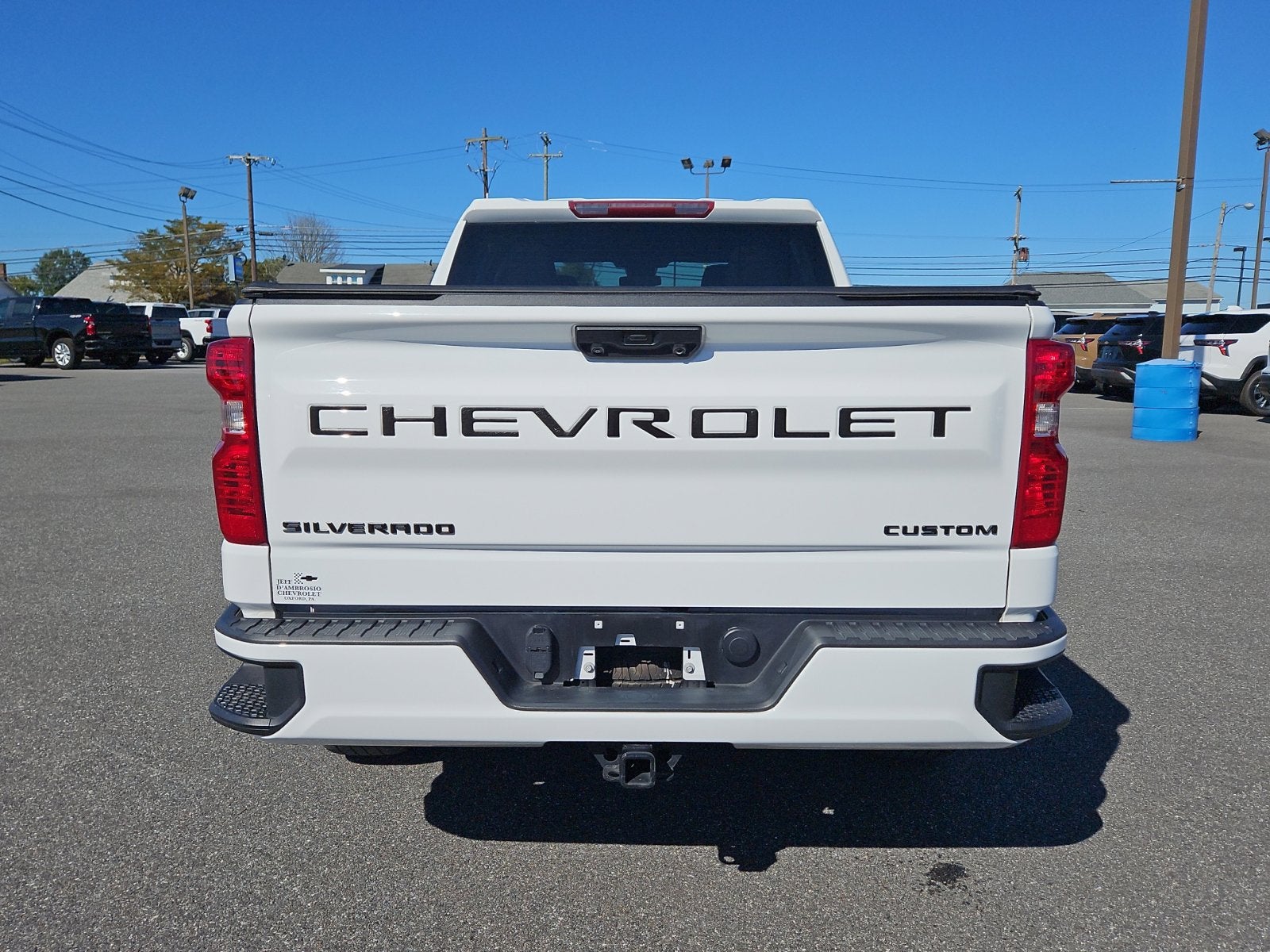2024 Chevrolet Silverado 1500 4WD Crew Cab Short Bed Custom