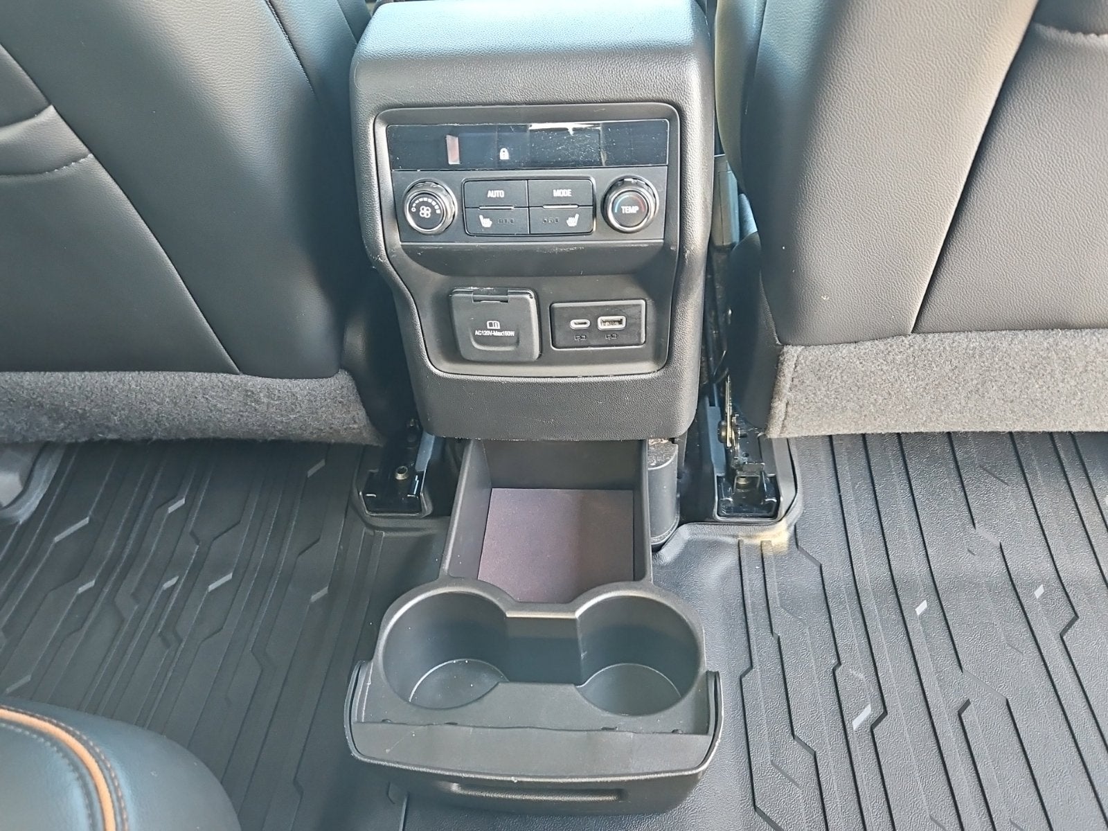 2021 GMC Acadia AWD AT4
