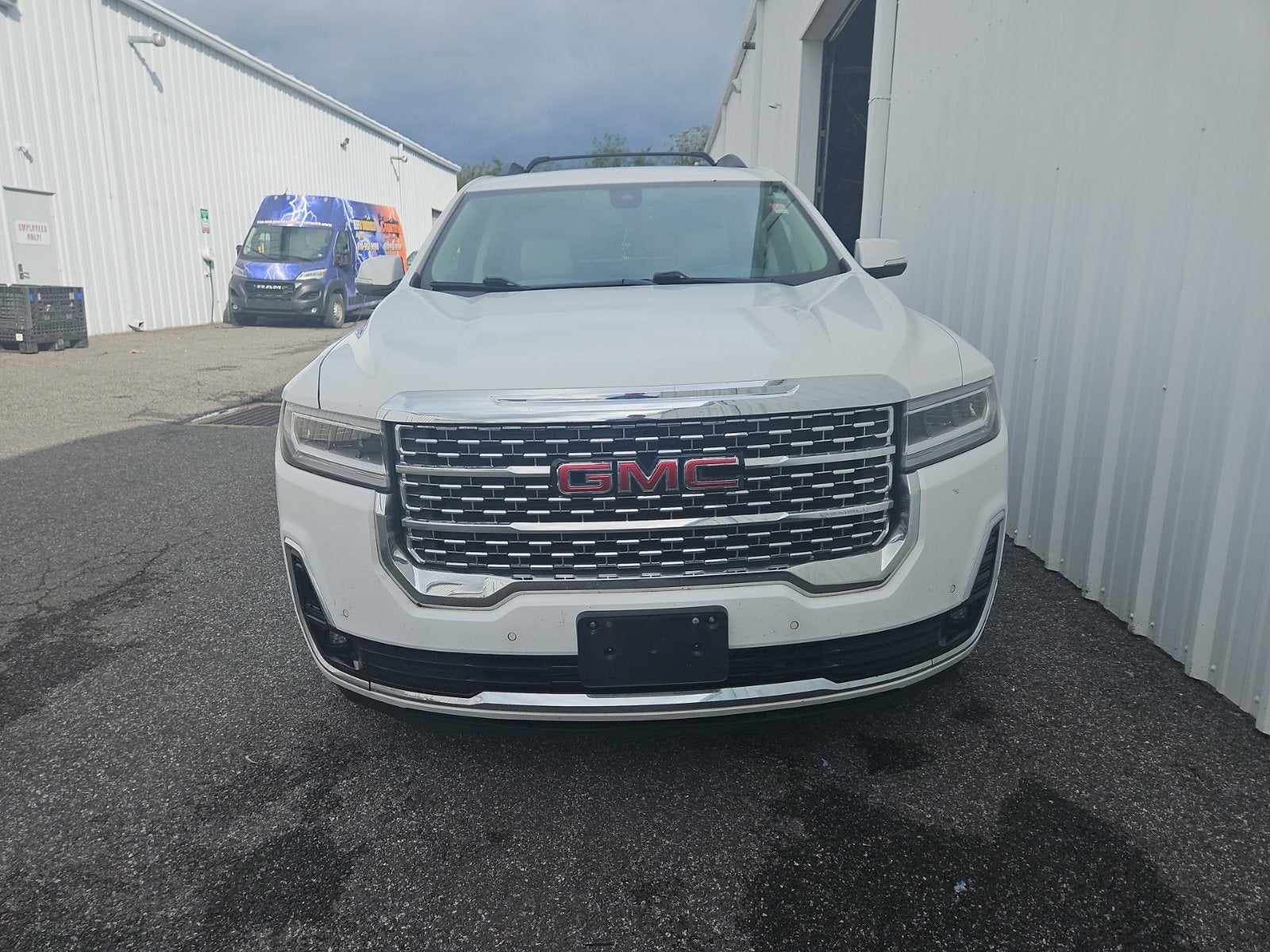 2020 GMC Acadia Denali