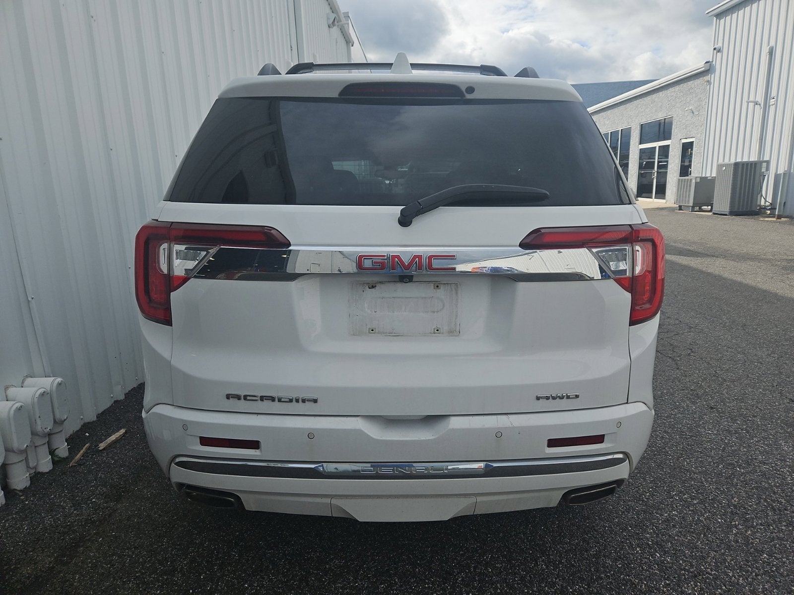 2020 GMC Acadia Denali