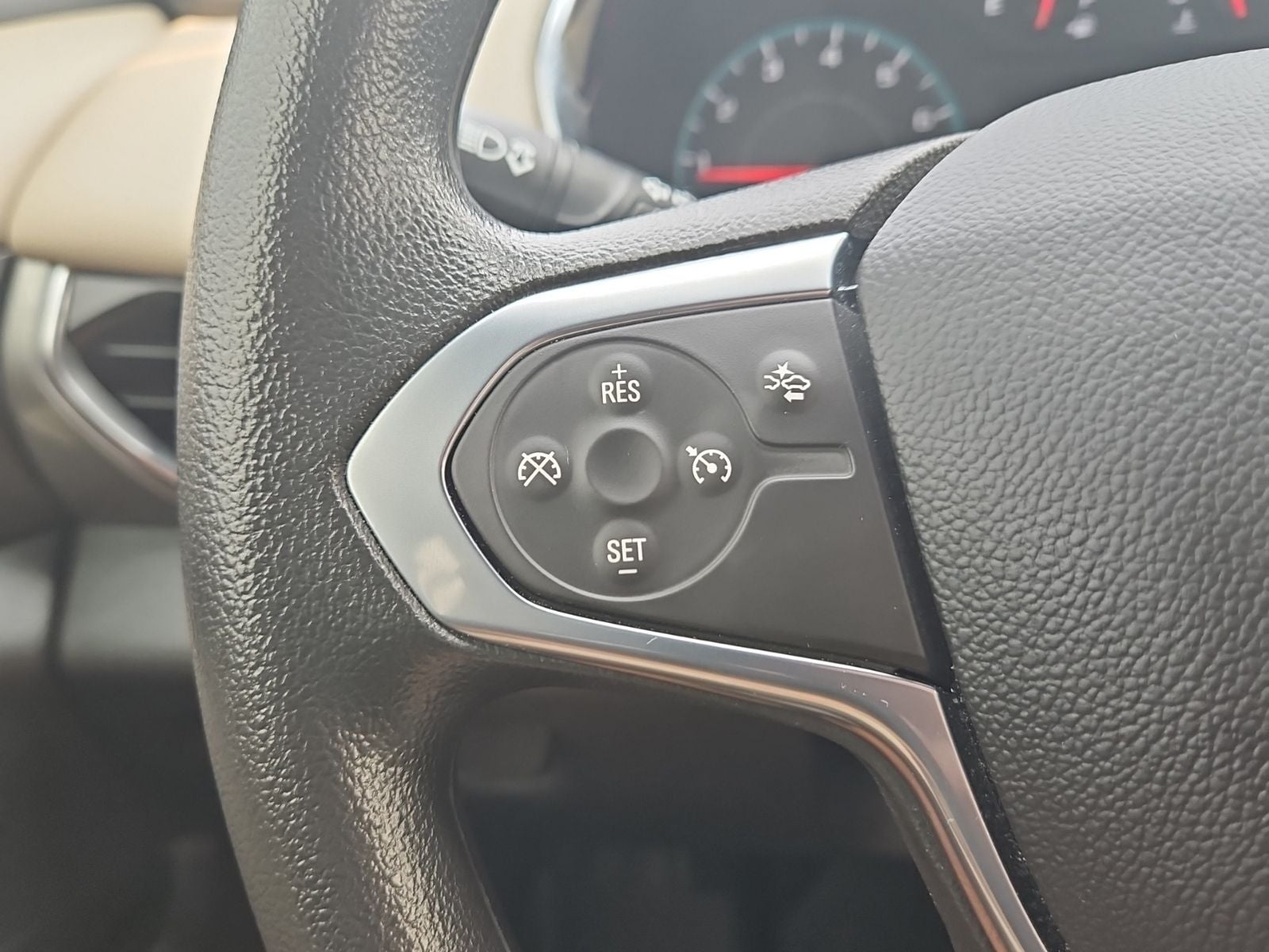 2024 Chevrolet Traverse Limited AWD LS