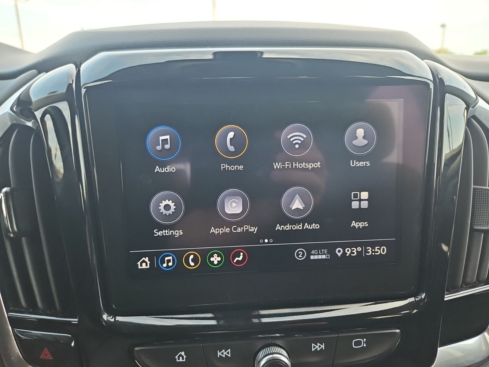 2020 Chevrolet Traverse AWD LT Cloth