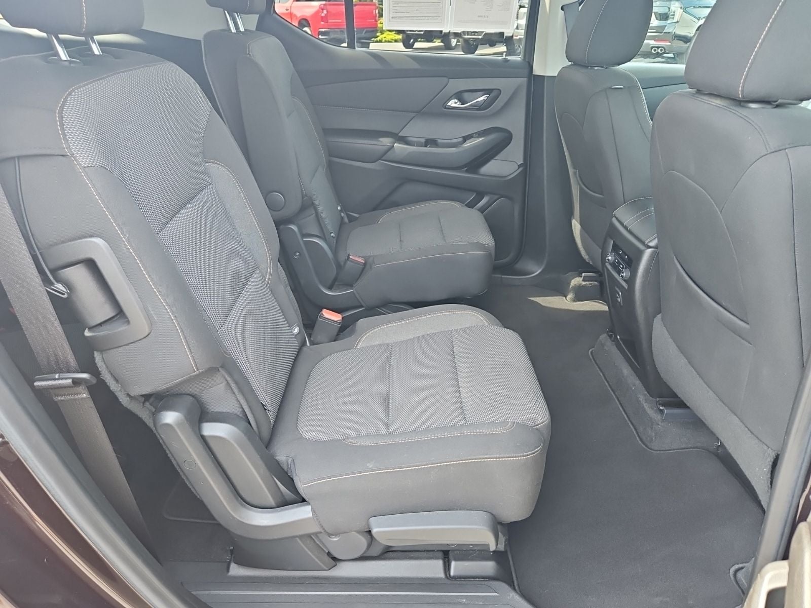 2020 Chevrolet Traverse AWD LT Cloth