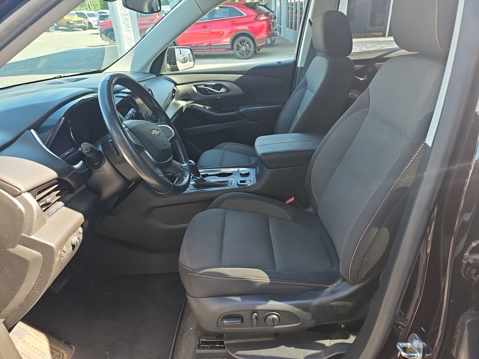 2020 Chevrolet Traverse AWD LT Cloth