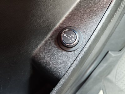 2023 Chevrolet Traverse AWD LT Cloth