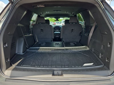 2023 Chevrolet Traverse AWD LT Cloth