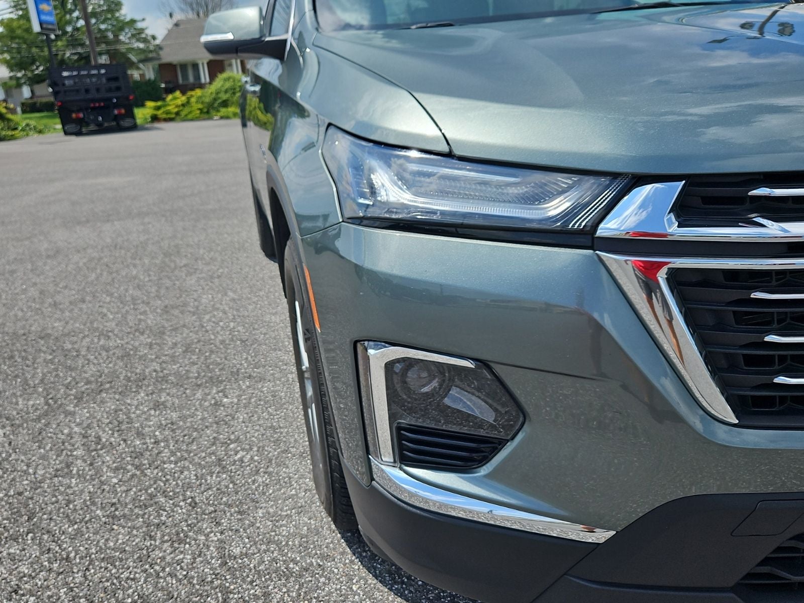2023 Chevrolet Traverse AWD LT Cloth