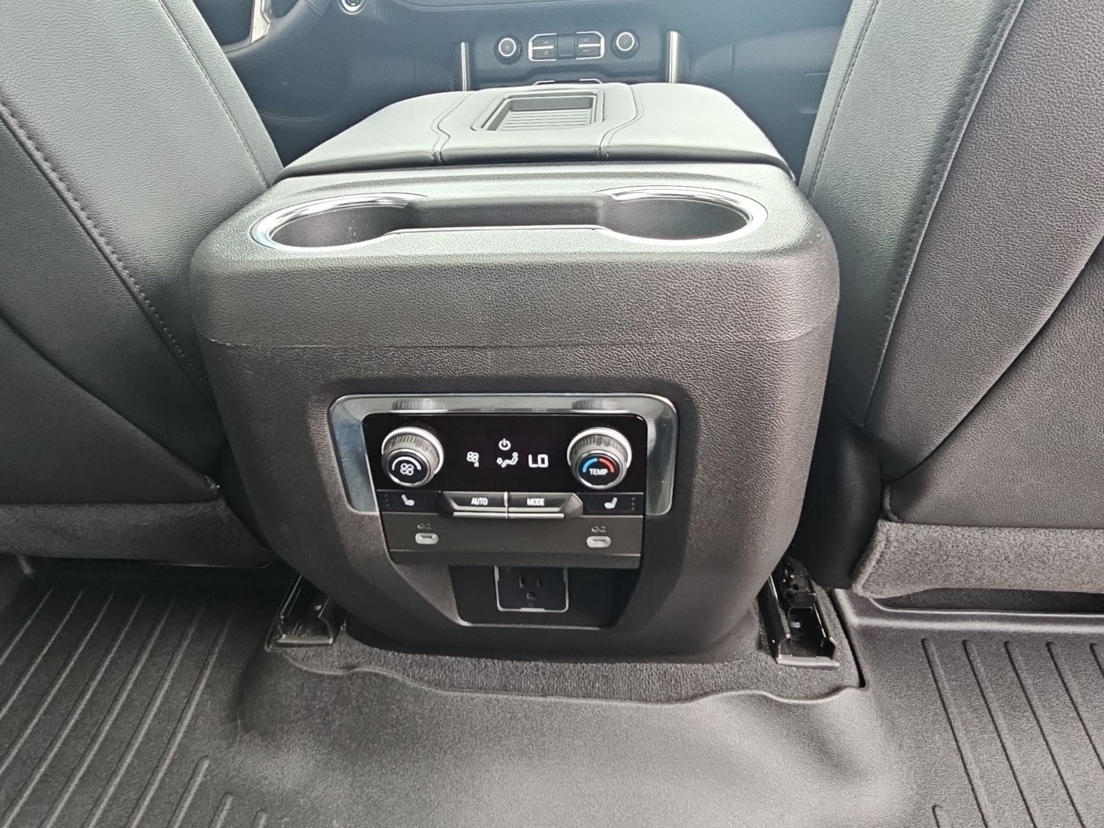 2023 Chevrolet Tahoe 4WD Z71