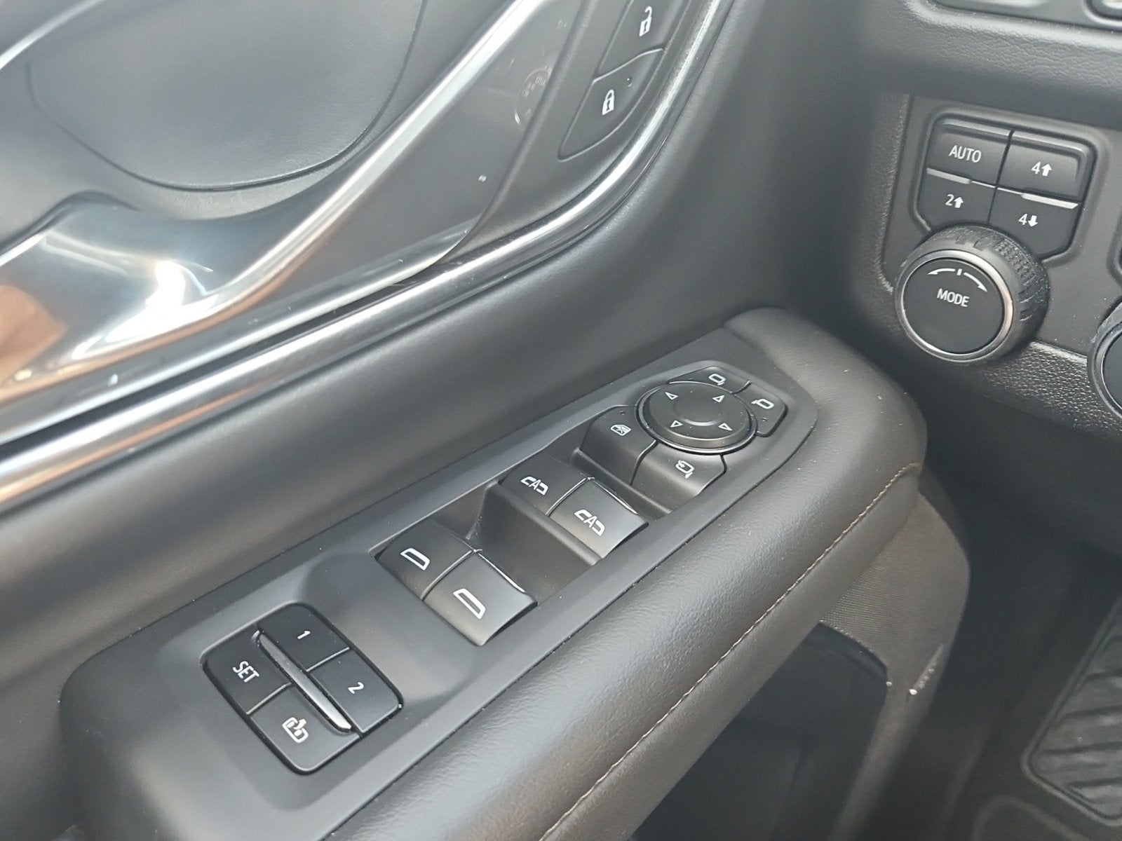 2023 Chevrolet Tahoe 4WD High Country