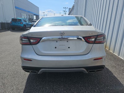 2021 Nissan Maxima SV Xtronic CVT