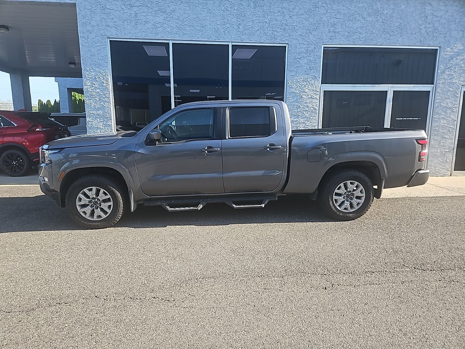 2024 Nissan Frontier Crew Cab Long Bed SV 4x4