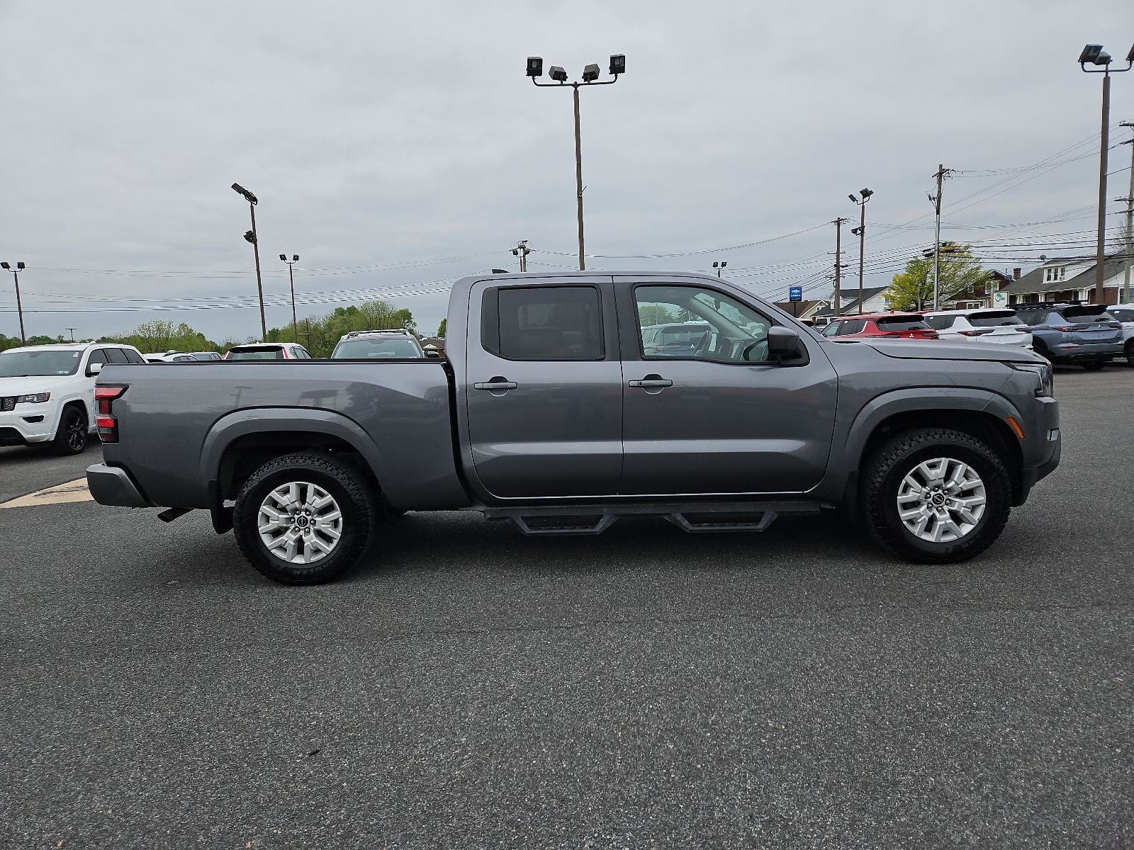 2024 Nissan Frontier Crew Cab Long Bed SV 4x4