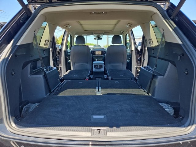 2022 Volkswagen Atlas 3.6L V6 SEL R-Line