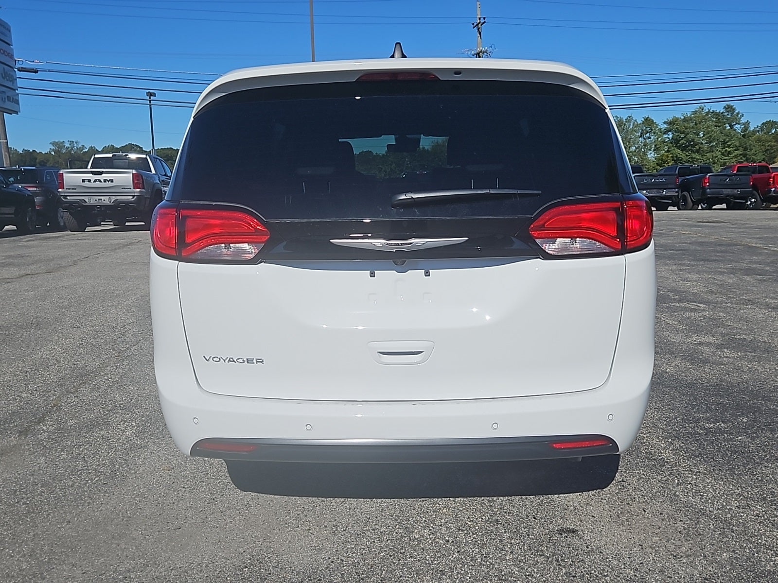 2026 Chrysler Voyager VOYAGER LX